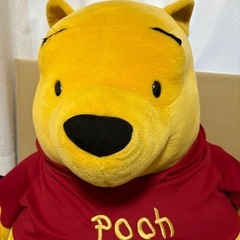 くまのプーさん　ぬいぐるみ　巨大　等身大？　の画像