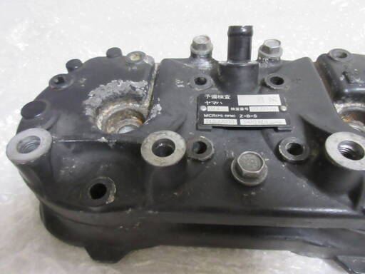 ヤマハGP1200R ヘッドシリンダ、シリンダヘッドカバー