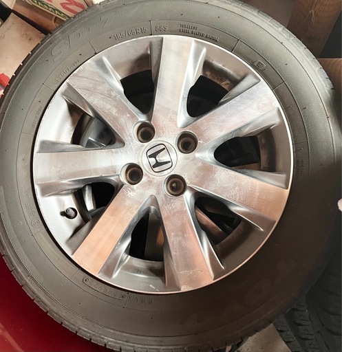 ホンダフリード　GB3 アルミホイール　タイヤ