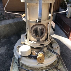 アラジン石油ストーブ