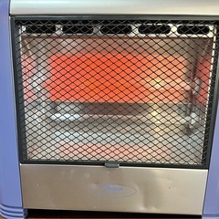 スリコ価格だよ、電気ストーブ^ ^の画像