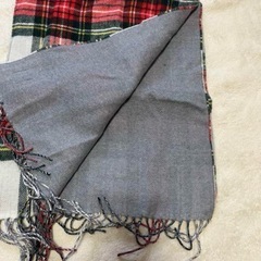 【美品】チェック×グレー　マフラーの画像