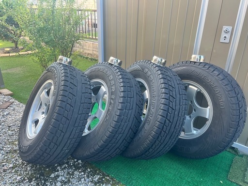 FJクルーザー　スタッドレスタイヤ