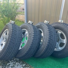 FJクルーザー　スタッドレスタイヤ