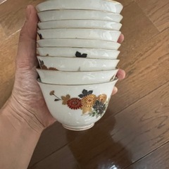 香蘭社の湯呑み