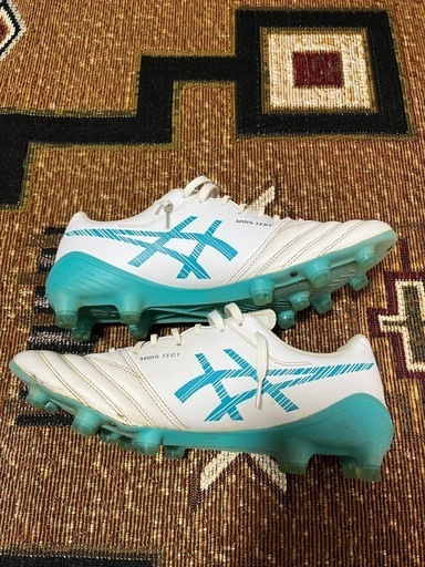 サッカーアシックススパイク　DS LIGHT X-FLY 5 
