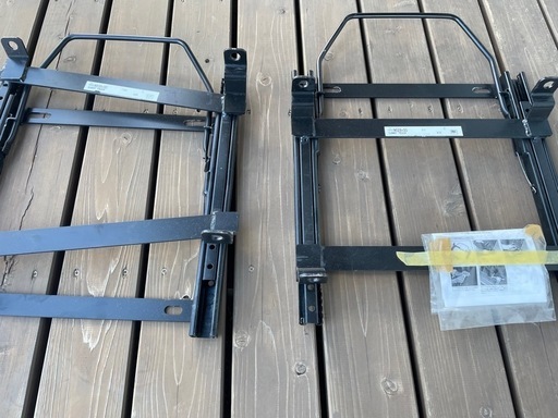 サニートラック後期用社外シートレール