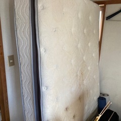 セミダブルマットレスの画像