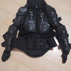 バイク　マウンテンバイク　ボディアーマー
