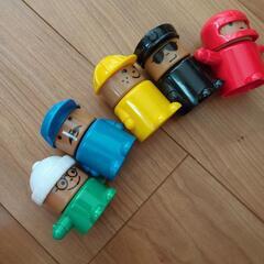 IKEA イケア フィギュア 5 ピース 人形の画像