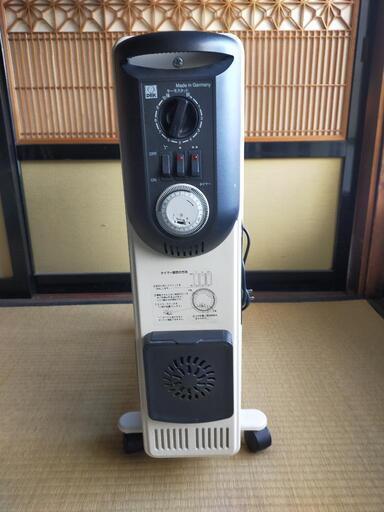 デロンギ　オイルヒーター　hezc13/10j