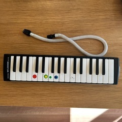 ピアニカ　SUZUKI melodion m-32