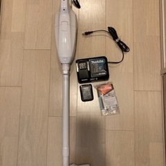 makita掃除機　CL107FD
