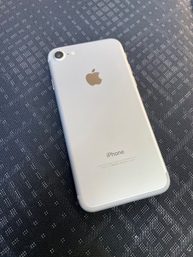 12/23 17時に　新宿駅か下北沢駅で　SIMフリー　iPhone7 32GB