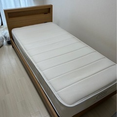 ★受け渡し決まりました。ニトリ　シングル　マットレス　ベッドフレ...