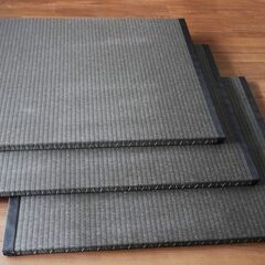 【中古】縁つき 三分割畳 栗色 (4)の画像