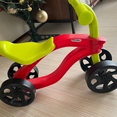 室内用キックバイク  
little tikes  