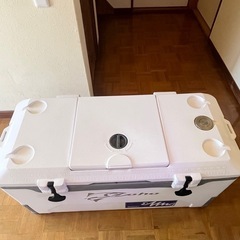 大型クーラーBOX167Ｌ決まりました！
の画像