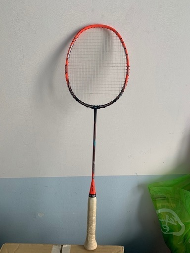 1/4迄ヨネックスバドミントンラケット