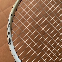 1/4迄ヨネックスバドミントンラケットの画像