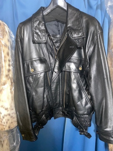 美品！未着用！シャルル・ジョルダン　革ジャン