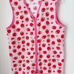 【最終価格】🍓イチゴ柄のふわふわスリーパー美品!!