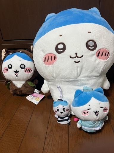 ちいかわ ハチワレぬいぐるみ