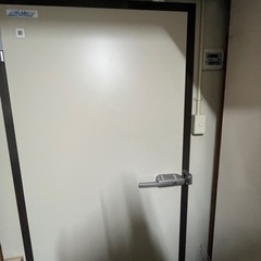 中古 プレハブ冷蔵庫 0.7坪 AFL-RP08B 三菱電機 電...