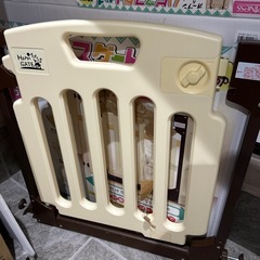 ベビーゲート　子供転落防止 ハピネスゲート