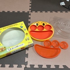アンパンマンの子ども用食器の画像