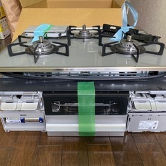 （お話中
）ハーマン製のビルトインガスコンロ「DW32T6WTの画像
