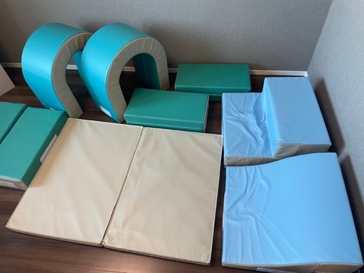 BTM アスレチックおもちゃベーシックセット ソフトブロッククッション子供布製玩具 自由に組み合キッズスペース 大型室内 遊具滑り台キ