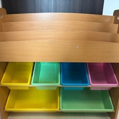 おもちゃ収納、おもちゃ棚、絵本棚の画像