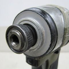 🌲【電動工具】makita 18V インパクト TD173D 【アールワンはマンガ倉庫とタッグを組んで高価買取!!地域最大級！】の画像
