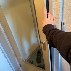 ニトリの全身鏡　ドア掛けタイプの画像