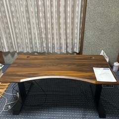 ※2/5で出品取り下げ　FlexiSpot 電動昇降式デスク E...
