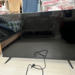壊れた43インチテレビ