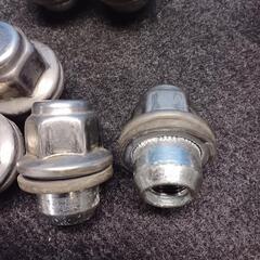 ニッサン用平座面12mm1.25ホイールナット　20個セット　ロックナット付きの画像