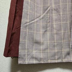 チェック柄スカートの画像