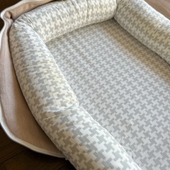 持ち運びできるベビー布団の画像