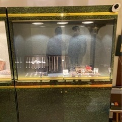 過去に100万円で作ったショーケース