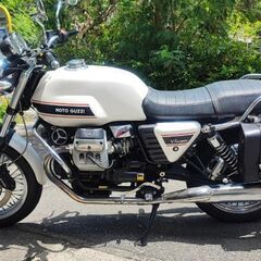 モト・グッツィＶ７クラシック