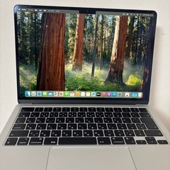 MacBook Air M2。ほぼ新品です！最後の値下げの画像