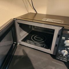 Iris Ohyama 700W 18L アイリスオーヤマ 電子レンジ フラットテーブル PMB-F185-6の画像