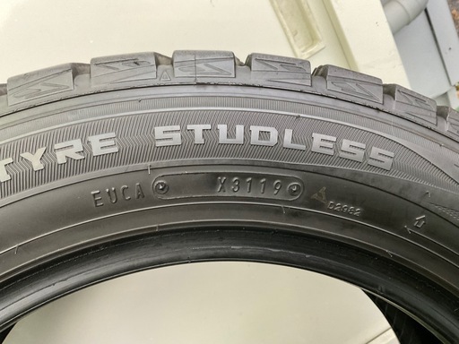 ダンロップウィンターマックス185/60R15 4本セット