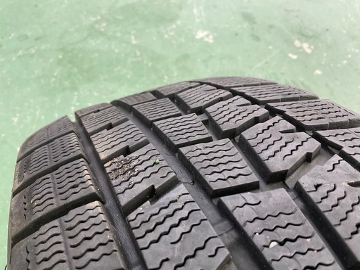 ダンロップウィンターマックス185/60R15 4本セット