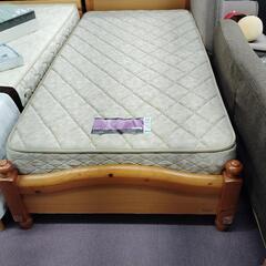 シングルベッド