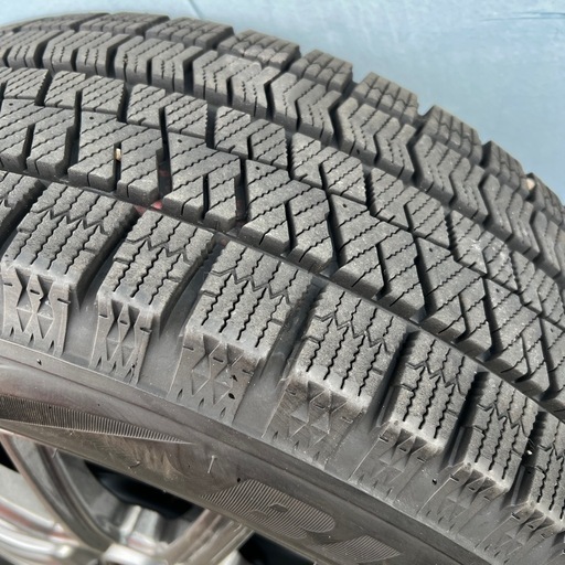 19年製 美品195/65 R15 ブリザックVRX2  