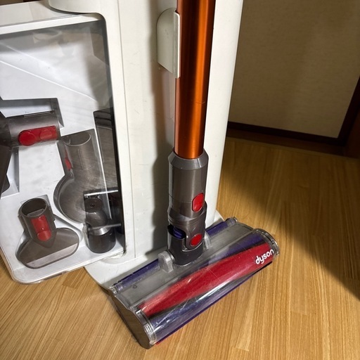 Dyson  
V10/sv12＋専用フロアスタンドセット