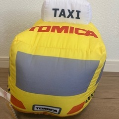【値下げしました✨】トミカ　特大サイズぬいぐるみ